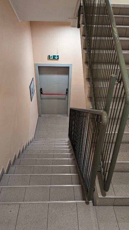 Downtown Fiume, Underground Garage Within The Property Buitenkant foto