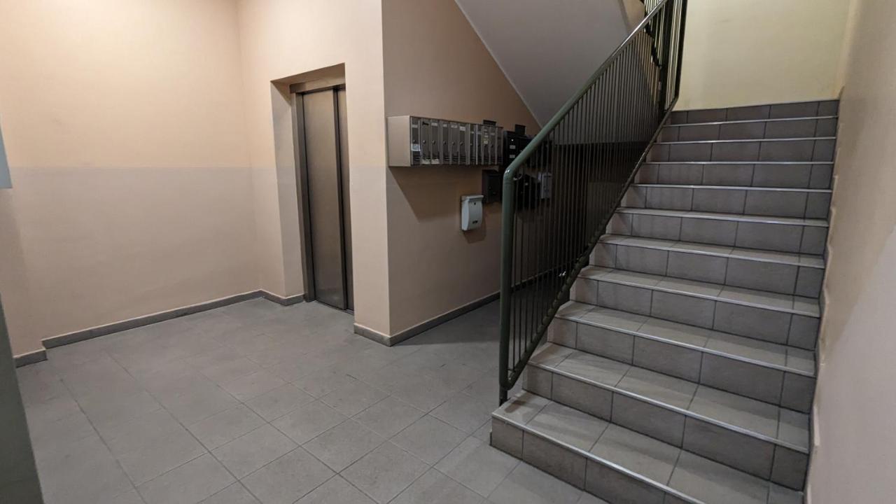 Downtown Fiume, Underground Garage Within The Property Buitenkant foto