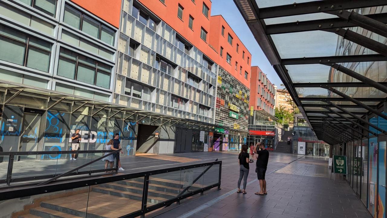 Downtown Fiume, Underground Garage Within The Property Buitenkant foto